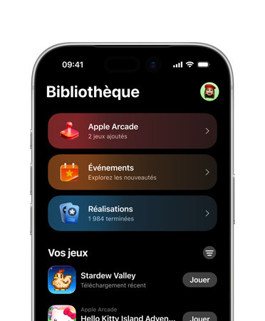 iPhone, seule la moitié supérieure est visible, l’écran montre la bibliothèque de l’app Jeux, y compris les onglets Apple Arcade, Événements et Réalisations, et la section Tous les jeux