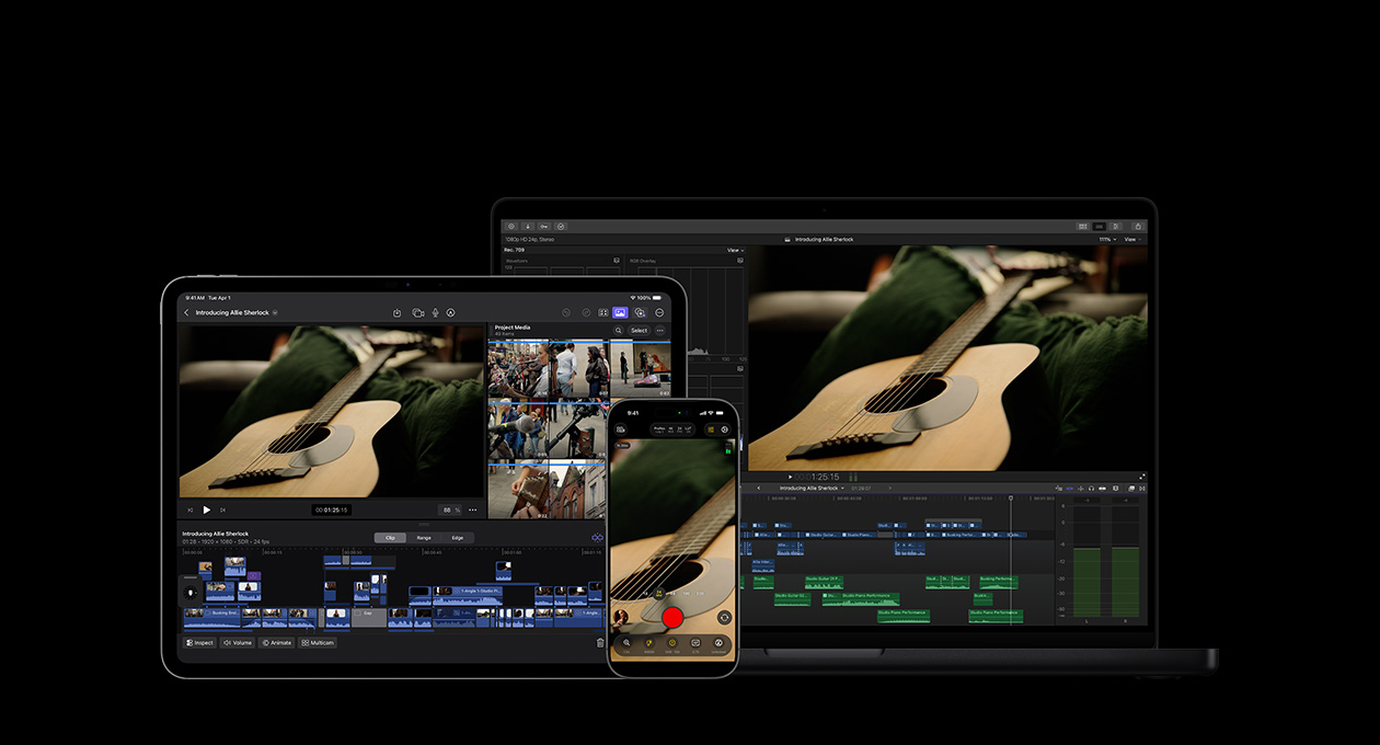 MacBook Pro 14 menampilkan garis waktu pengeditan video musik, seorang perempuan sedang bermain gitar di sofa, iPhone 17 Pro menampilkan close up perempuan tersebut saat bermain gitar dan tombol rekam, iPad Pro 13 menampilkan pengeditan video musik perempuan tersebut yang sedang dilakukan dengan berbagai pilihan