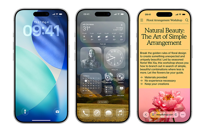 Các thiết bị iPhone đặt cạnh nhau, hiển thị các yếu tố thiết kế mới khác nhau trên iOS, như Màn Hình Khóa với chữ số chỉ giờ dưới dạng Liquid Glass trong mờ và màn hình chính với các biểu tượng ứng dụng Liquid Glass trong suốt